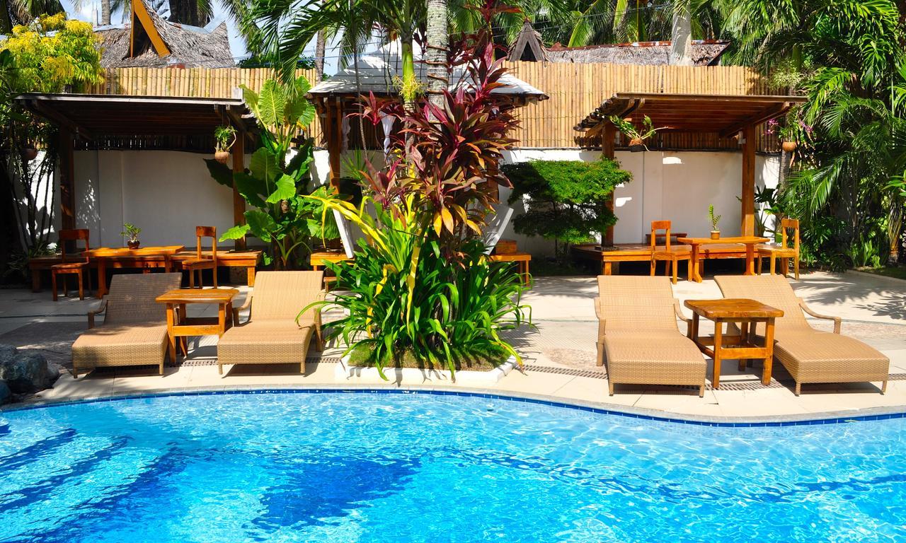 Boracay Beach Club Balabag  Exterior photo